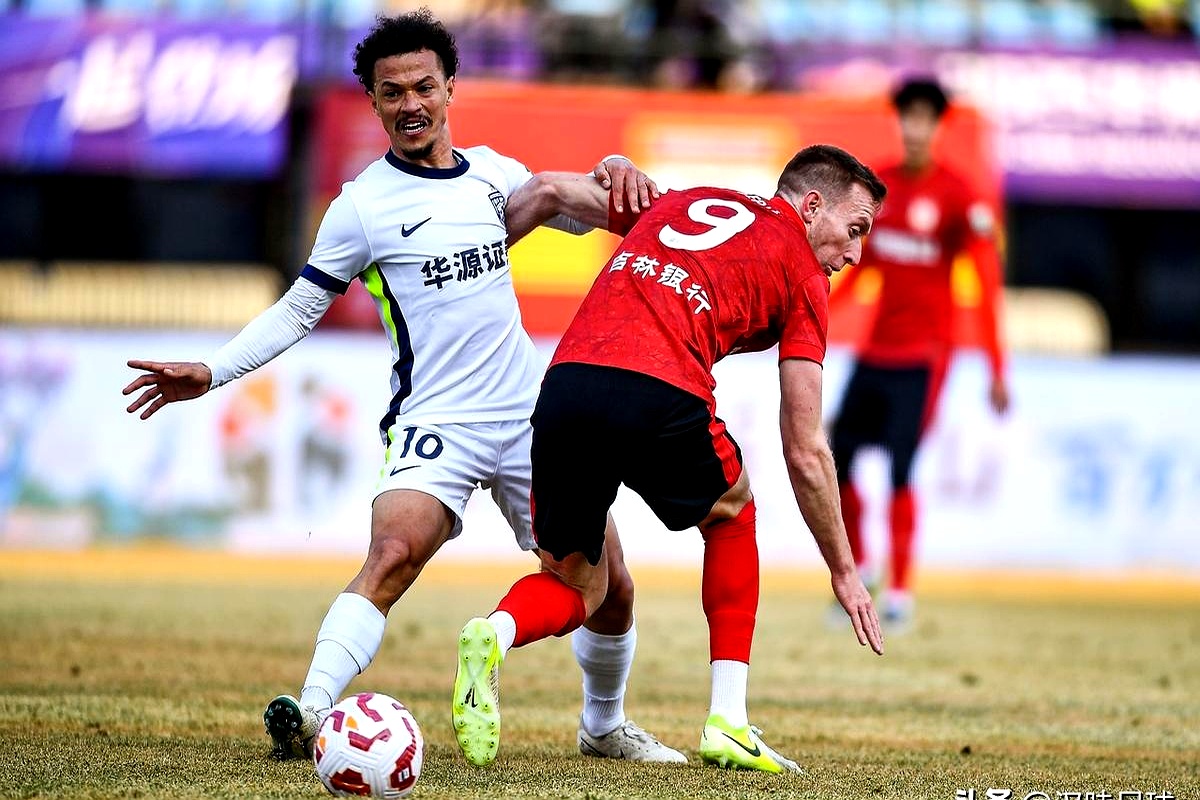 美高梅澳门官网-今晨武汉三镇调整名单以备法甲；造点机会环节打磨；目标明确；赛季目标并未改变