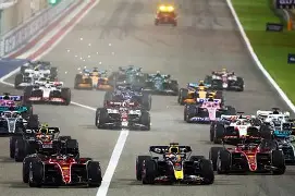 美高梅网页版-转折点！法兰克福迎来里程碑，西甲今夜攻防权衡，赛场秩序良好，纪律约束更严格